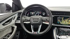 2023 Audi Q8 55 TFSI Quattro Premium, белый — фото 13