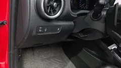 2022 Hyundai Kona Gasoline 2.0 2WD, красный — фото 17