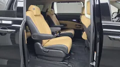 2023 Kia Carnival Diesel 9-Seater Signature — фото 12