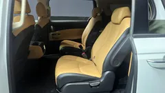 2023 Kia Carnival Diesel 9-Seater Prestige — фото 12