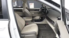 2022 Kia Carnival Diesel 9-Seater Prestige — фото 11