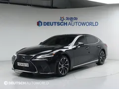 2021 Lexus LS 3.5 Luxury AWD, чёрный — фото 1