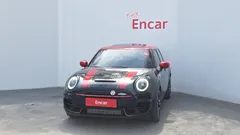 2023 Mini Clubman JCW, 담녹색 — фото 3