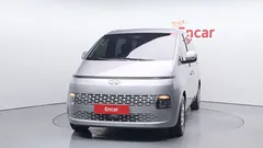 2023 Hyundai Staria Tourer 9-Seater — фото 3