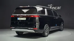 2022 Kia Carnival Diesel 9-Seater Prestige — фото 2