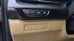 2022 Kia Carnival Diesel 9-Seater Prestige — фото 18