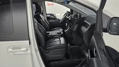 2023 Hyundai Staria Cargo 5-Seater — фото 11