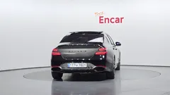 2022 Genesis G70 Gasoline 2.0T 2WD — фото 4