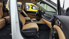 2023 Kia Carnival Gasoline 7-Seater Signature — фото 11