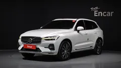 2022 Volvo XC60 B5 Inscription, белый — фото 1