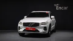 2022 Volvo XC60 B5 Inscription, белый — фото 3