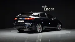 2022 Kia K3 1.6 Turbo GT 5Door — фото 2