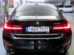 2022 BMW 3-Series 320i Luxury — фото 5