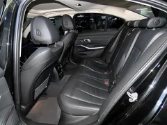 2022 BMW 3-Series 320i Luxury — фото 7
