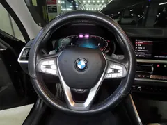 2022 BMW 3-Series 320i Luxury — фото 8