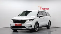2023 Kia Carnival Diesel 9-Seater Prestige — фото 1