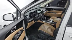 2023 Kia Carnival Diesel 9-Seater Prestige — фото 11