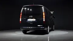 2024 Hyundai Staria Cargo 3-Seater — фото 4