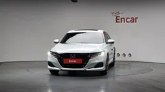 2022 Honda Accord 2.0 Hybrid Touring, белый — фото 3