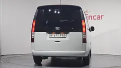2022 Hyundai Staria Cargo 5-Seater — фото 4