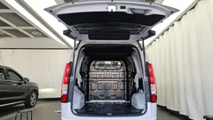 2022 Hyundai Staria Cargo 5-Seater — фото 20