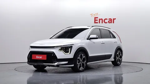 2023 Kia Niro Signature