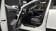 2023 Kia Niro Signature — фото 10