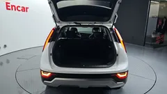 2023 Kia Niro Signature — фото 20
