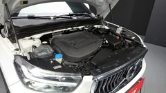 2022 Volvo XC40 B4 Inscription — фото 6