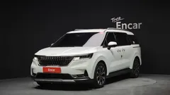 2022 Kia Carnival Diesel 9-Seater Signature — фото 1