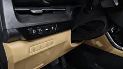 2022 Kia Carnival Diesel 9-Seater Signature — фото 18