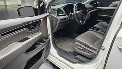 2023 Honda Odyssey 3.5, белый — фото 11