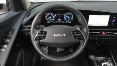 2022 Kia Niro Signature, белый — фото 14