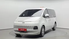 2023 Hyundai Staria Cargo 3-Seater — фото 1
