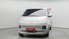 2023 Hyundai Staria Cargo 3-Seater — фото 3