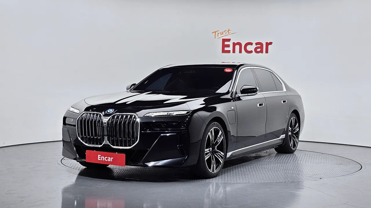 2023 BMW 7-Series 750e xDrive M Sport