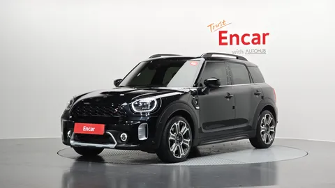 2023 Mini Countryman ALL4 Classic Launch Pack