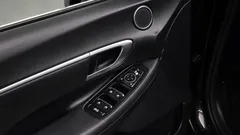 2021 Hyundai Sonata Premium, чёрный — фото 17