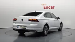 2022 Volkswagen Passat 2.0 TDI Premium — фото 2