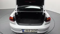 2022 Volkswagen Passat 2.0 TDI Premium — фото 20