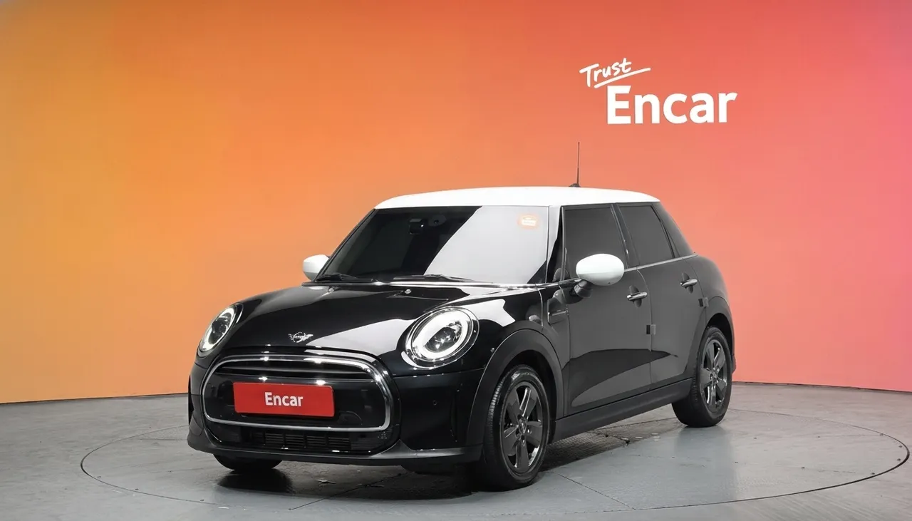 2023 Mini Cooper 5Door Classic