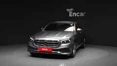 2022 Mercedes-Benz E-Class E350 4MATIC Avantgarde — фото 3