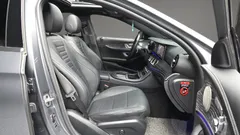 2022 Mercedes-Benz E-Class E350 4MATIC Avantgarde — фото 11