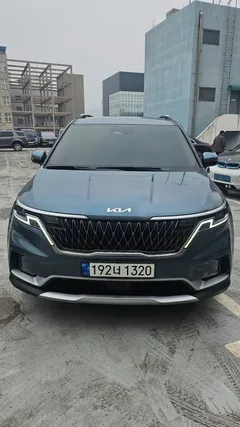 2023 Kia Carnival Diesel 9-Seater Prestige — фото 3