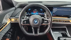 2023 BMW 7-Series 750e xDrive M Sport, белый — фото 13