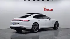 2023 Porsche Panamera 2.9 AWD Platinum Edition — фото 2