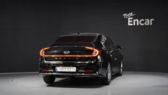2022 Hyundai Sonata 2.0 — фото 4