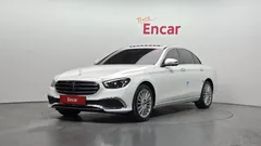 2022 Mercedes-Benz E-Class E220d 4MATIC Exclusive — фото 1