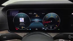2022 Mercedes-Benz E-Class E220d 4MATIC Exclusive — фото 8