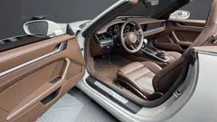 2023 Porsche 911 Carrera 4S Cabriolet — фото 10